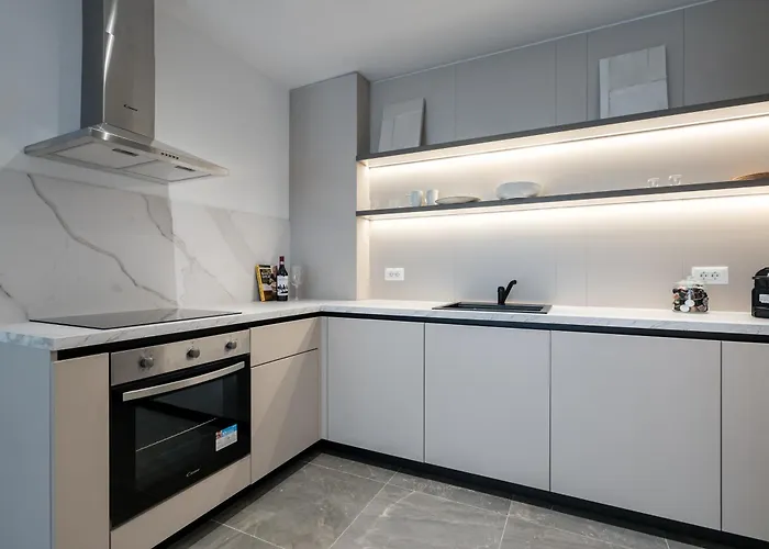 Golden 1 King Br Entire In One Cotroceni Appartement Boekarest