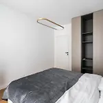 Golden 1 King Br Entire In One Cotroceni Apartment *