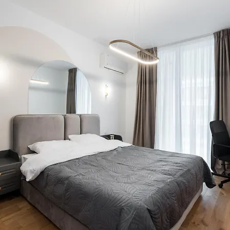 Golden 1 King Br Entire In One Cotroceni