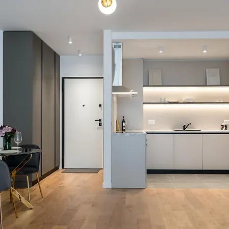 Golden 1 King Br Entire In One Cotroceni