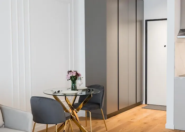 Golden 1 King Br Entire In One Cotroceni Bucareste