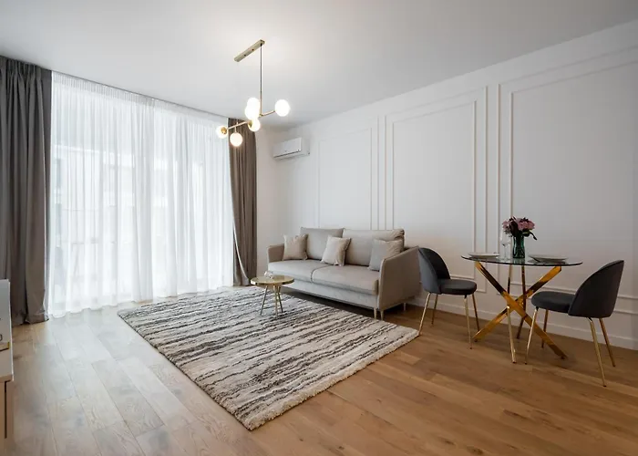 Golden 1 King Br Entire In One Cotroceni Bukarest